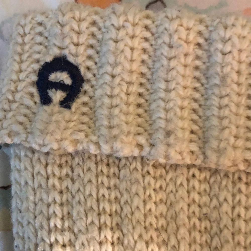 Etienne Aigner Knit Gloves